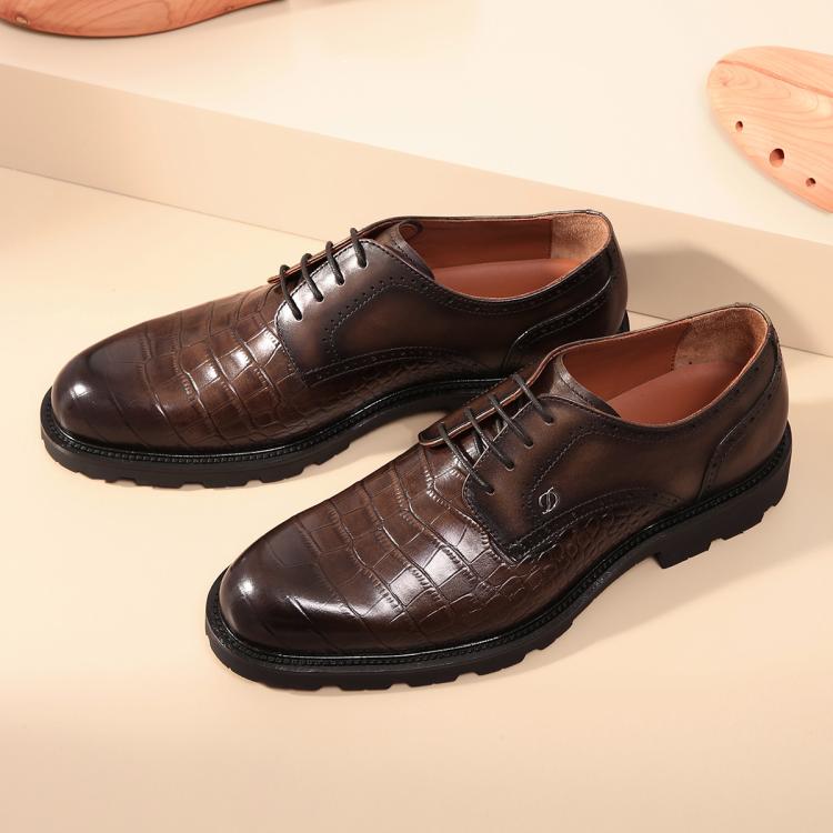 S.t.dupont 男士鳄鱼纹质感系带手工擦色小牛皮商务鞋低跟耐磨舒适宴会男皮鞋 In Brown