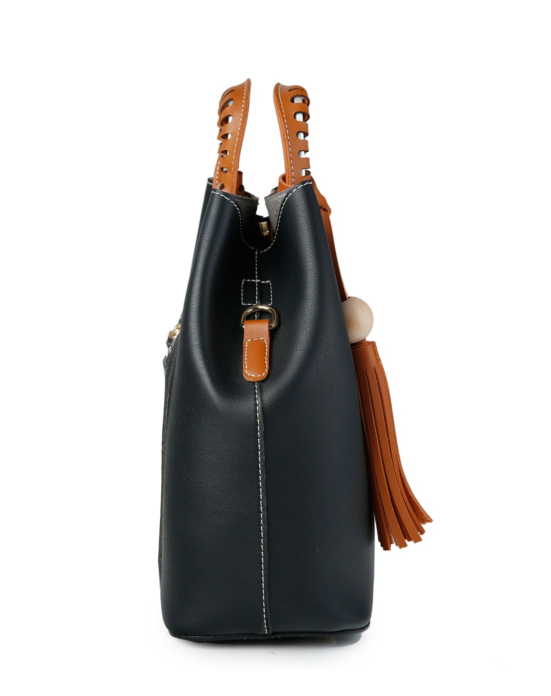 新款流苏水桶包黑色