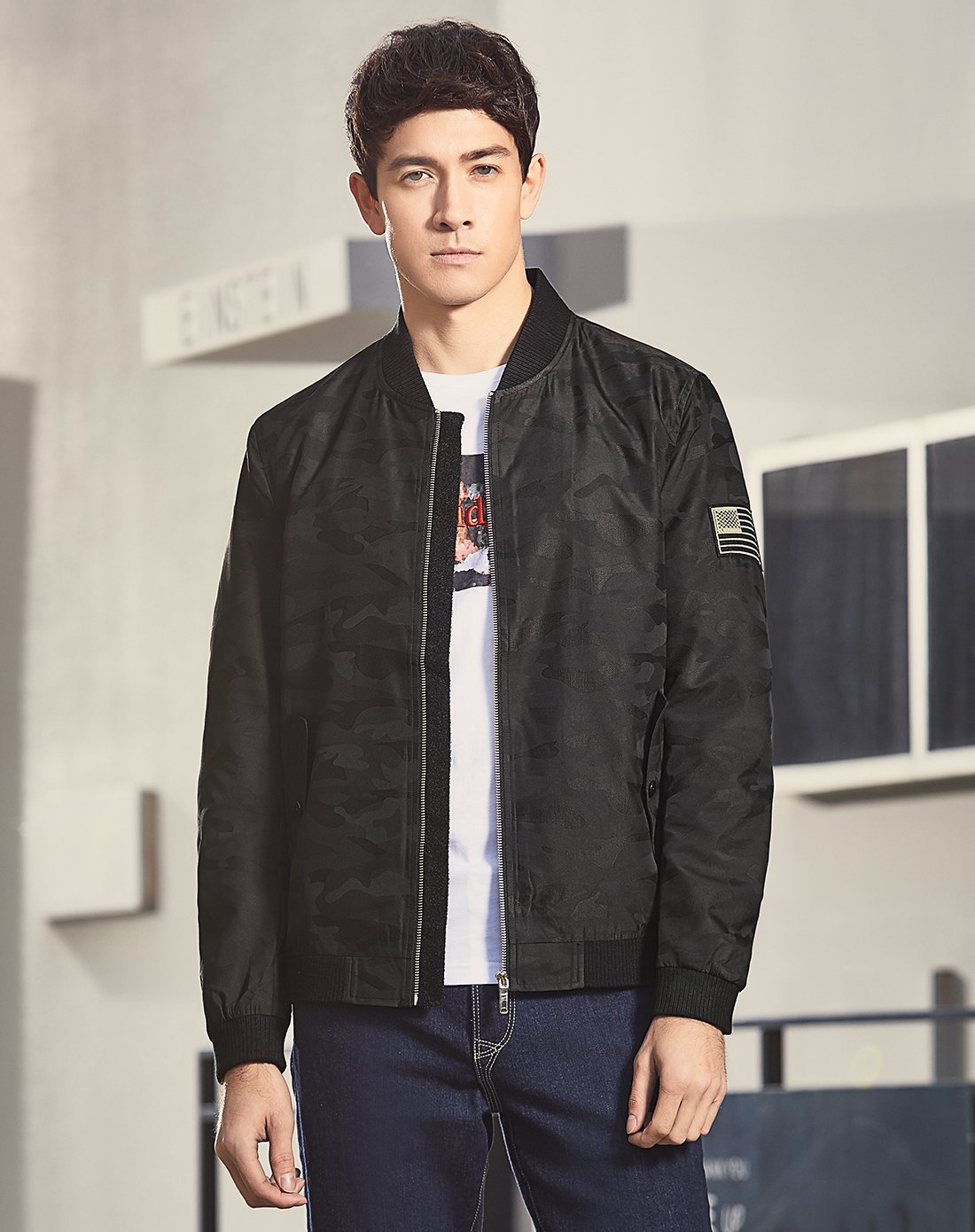 春装 时尚潮流迷彩百搭休闲棒球领青年男士夹克外套