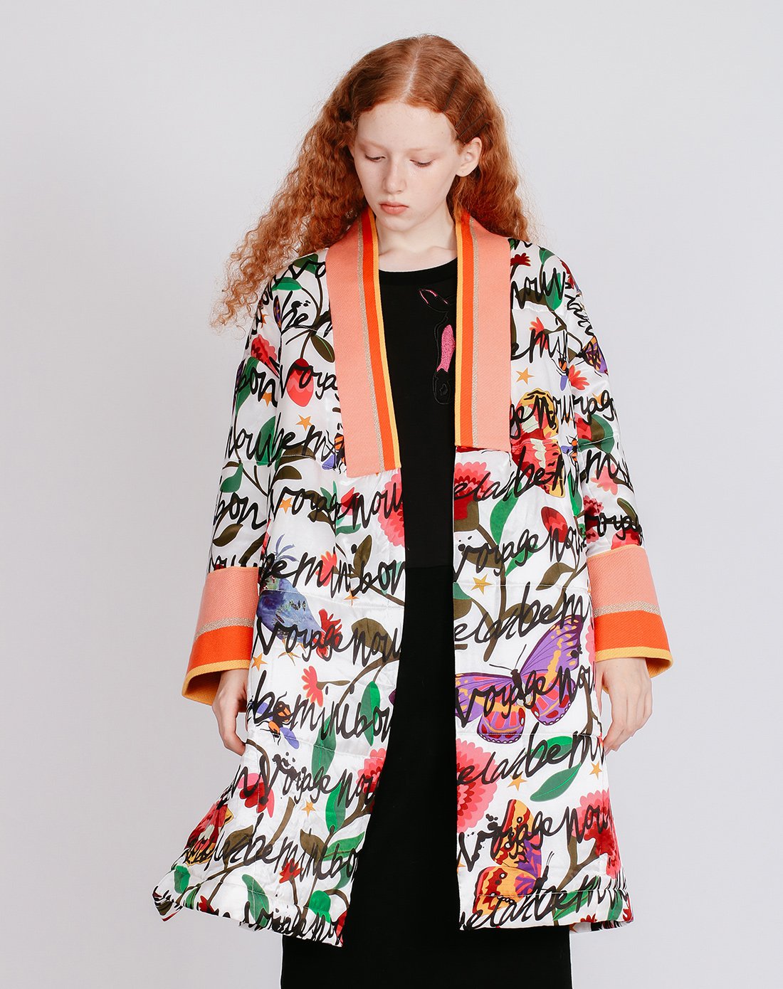 贝尔尼尼秋冬女装印花设计铺棉外套