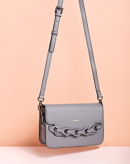 女款时尚个性百搭斜挎包小方包女包