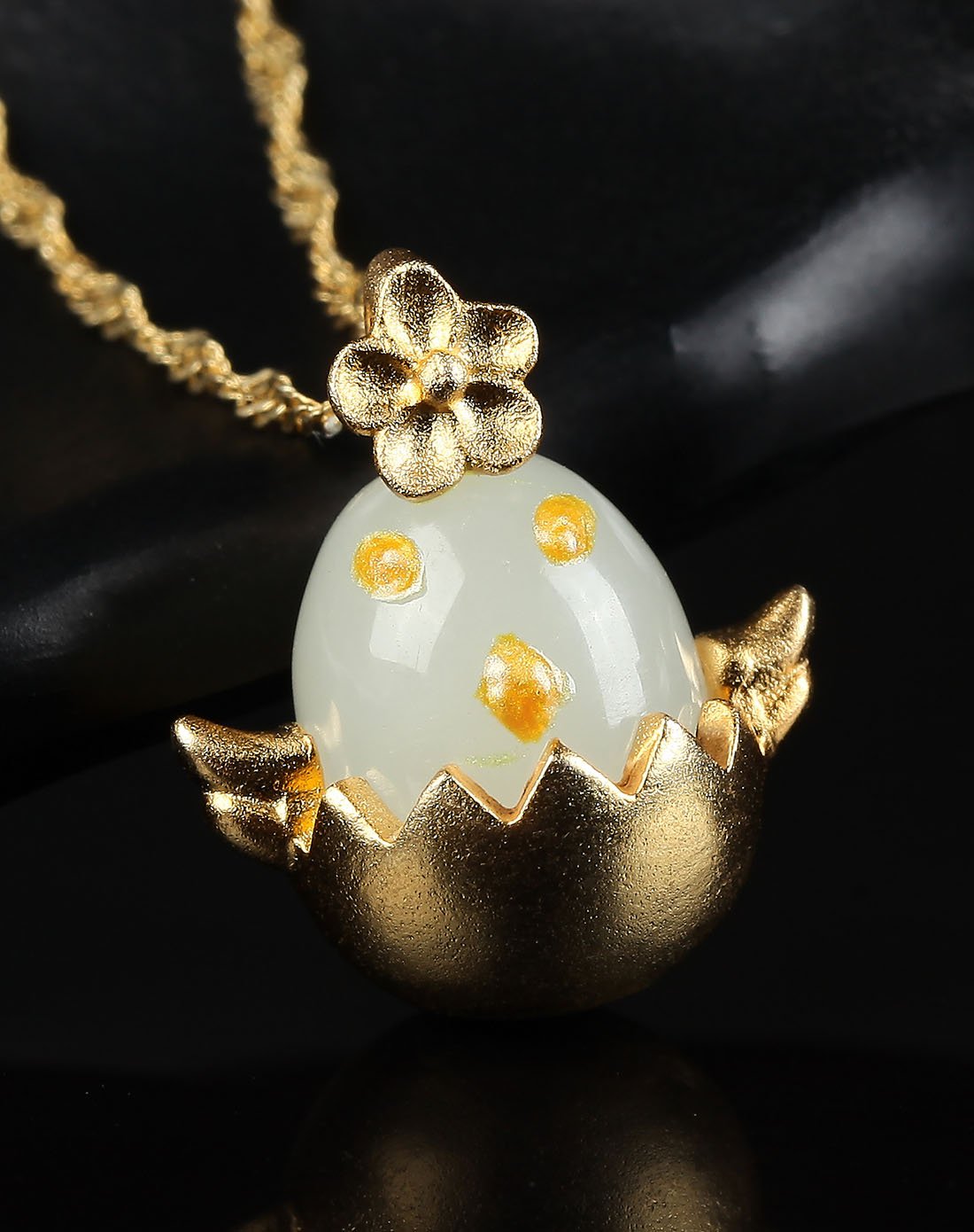 uve s925银镶天然和田白玉甜甜小鸡吊坠