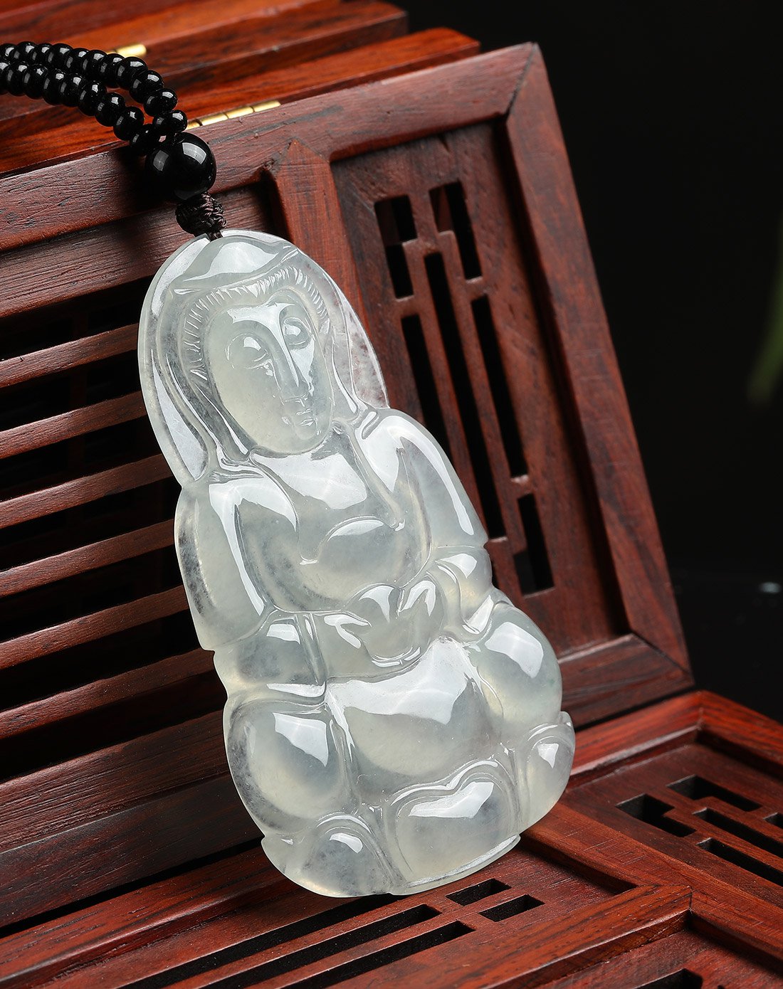 uve 超冰水润种细腻精品a货翡翠正装观音