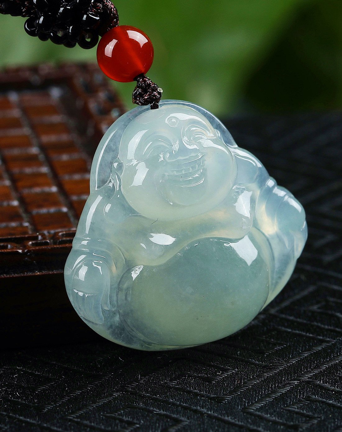 uve 冰种细腻水润a货有底色正装佛公挂件