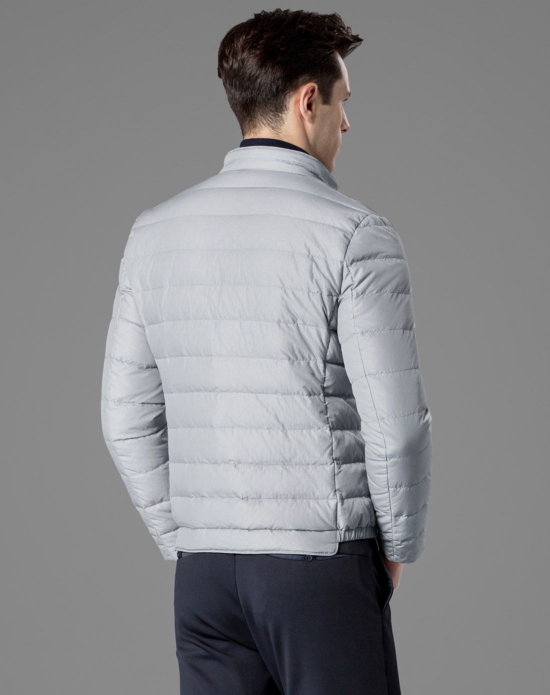 男银灰保暖舒适修身羽绒服