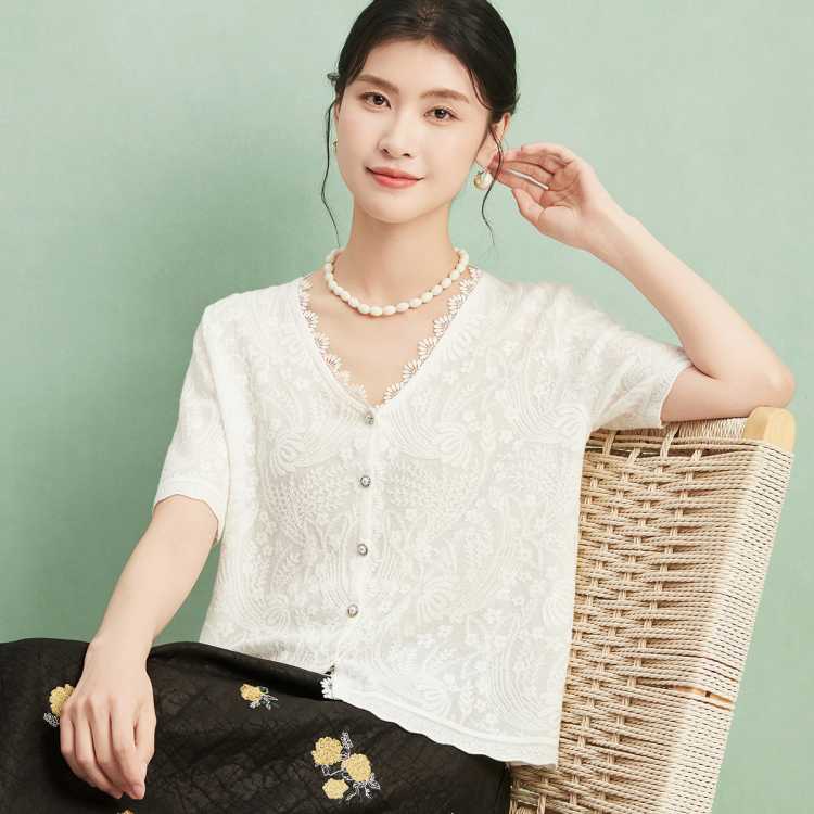  շỨ2025ļ¿V쿪TɫŮʽ֯151Ԫ
