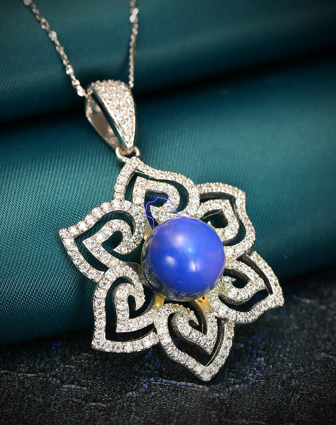 hwsa 赵薇代言-花样年华蓝珀吊坠