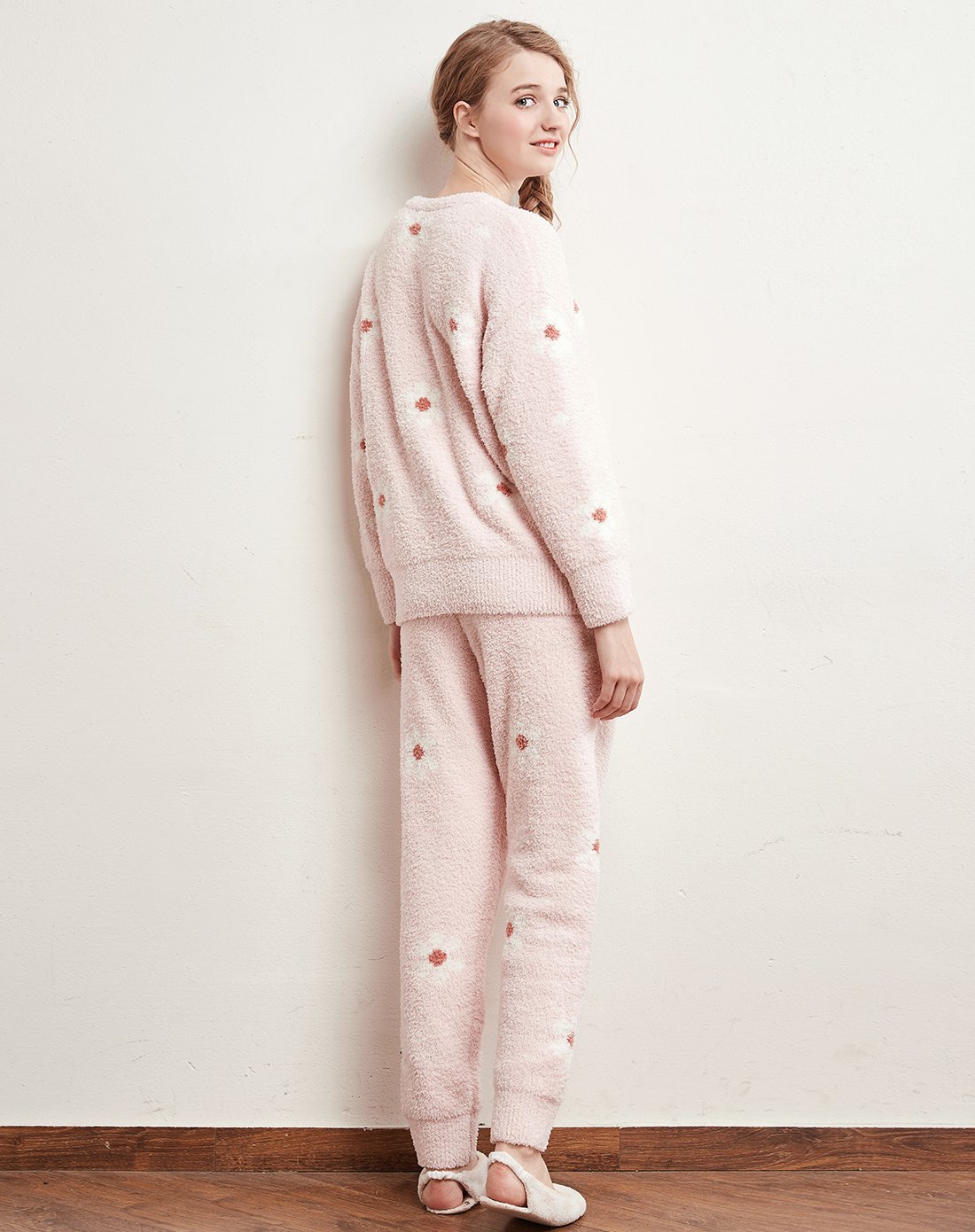 果壳家居服女甜美可爱套头睡衣冬套装