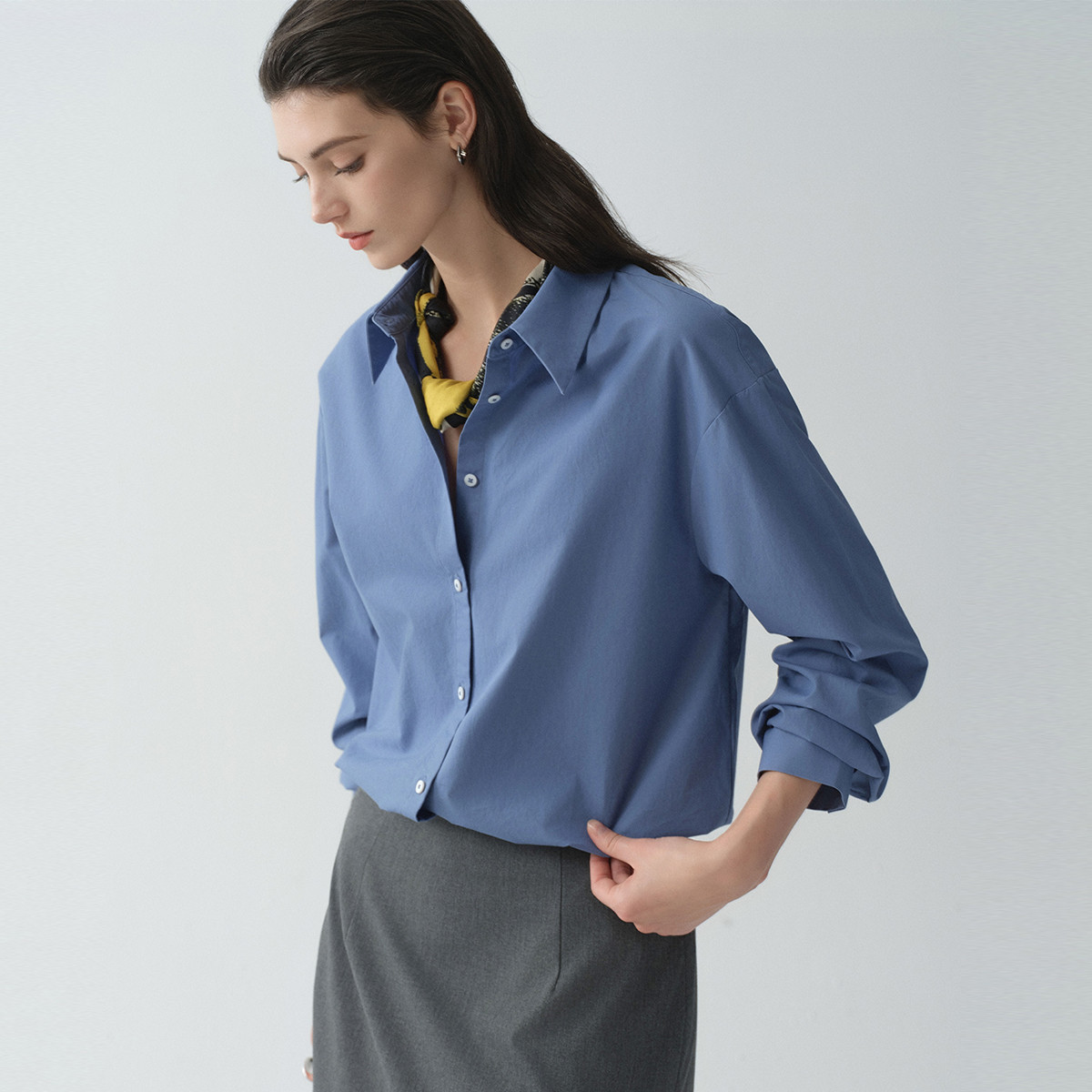 ���� ���а׳� ��ʽ���ް�ɫ�������Ů 26��΢ĥë�������ʳ��� Ů�� 160Ԫ