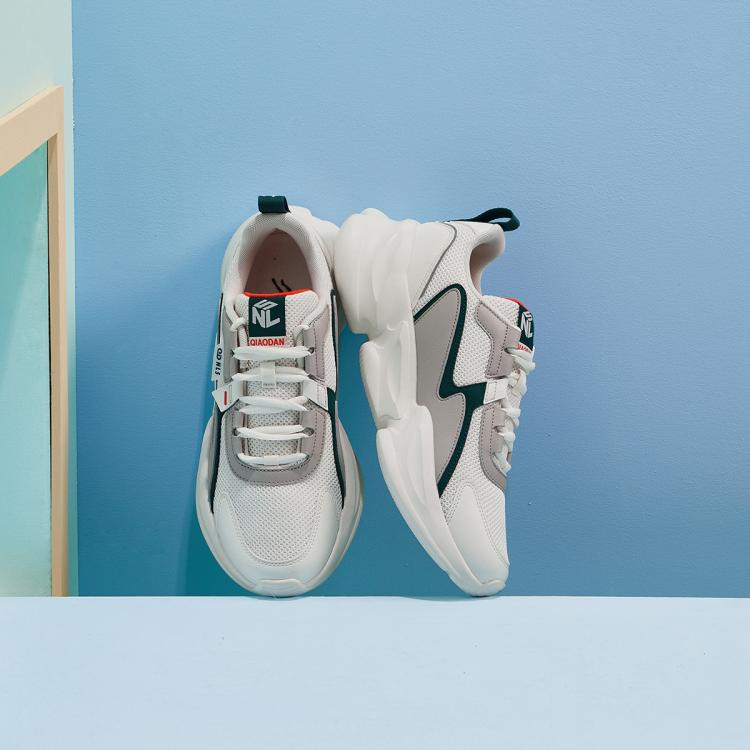 乔丹 【热卖推荐】春秋男款运动休闲鞋网面透气轻便跑步鞋男学生运动鞋