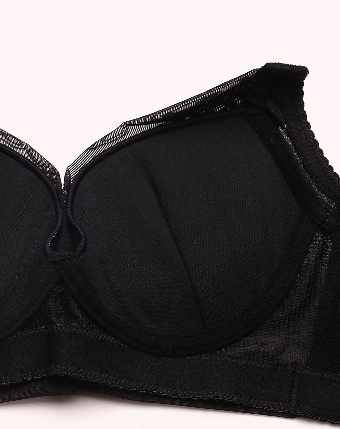 黑色金色绣花3/4杯上薄下厚文胸