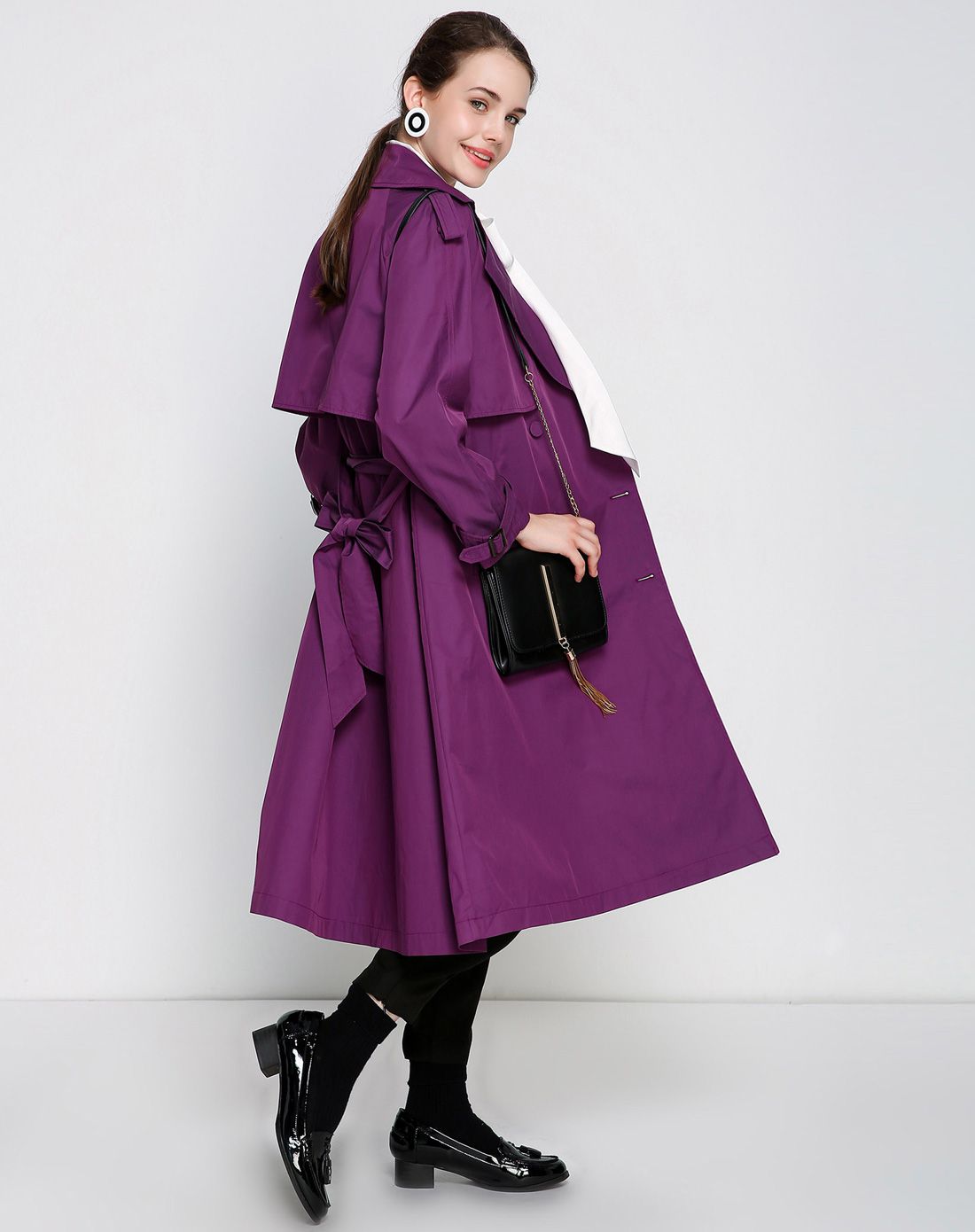v领宽松时尚风衣烟熏紫色