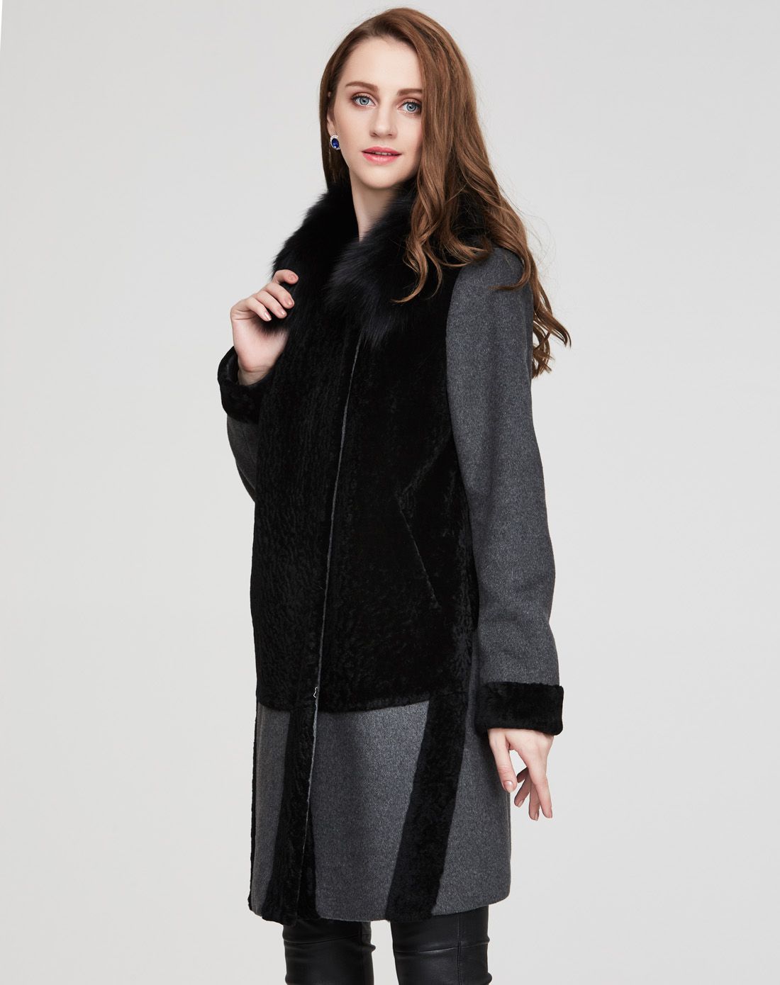女黑色时尚狐狸毛领羊毛皮大衣