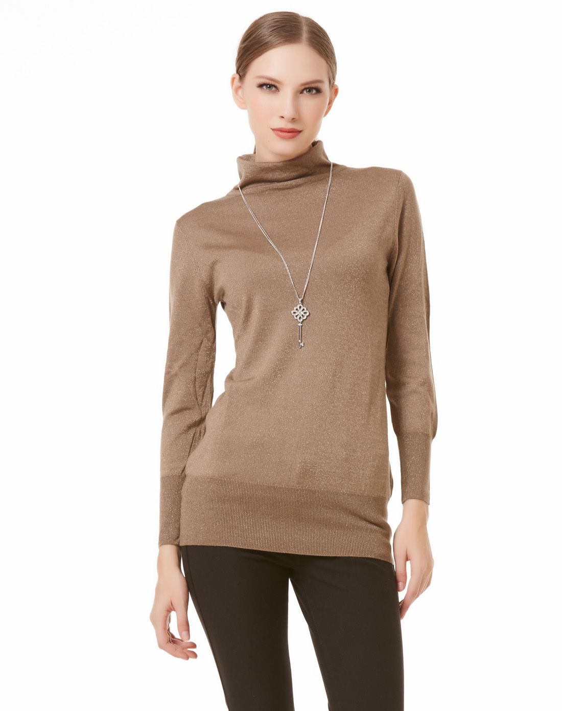 深杏色时尚保暖高领羊毛衫