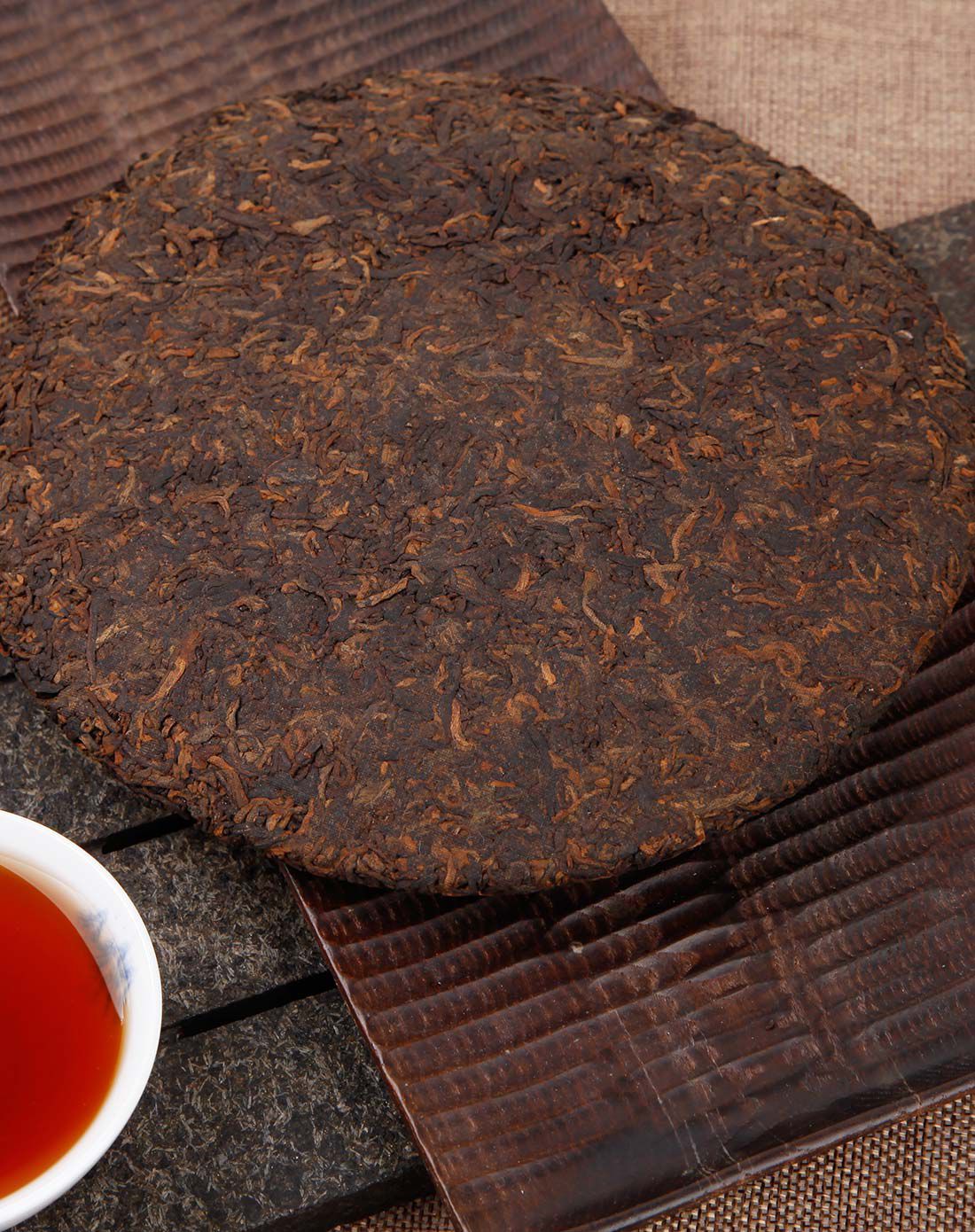 福掌柜私藏茶 2009年布朗金芽熟饼