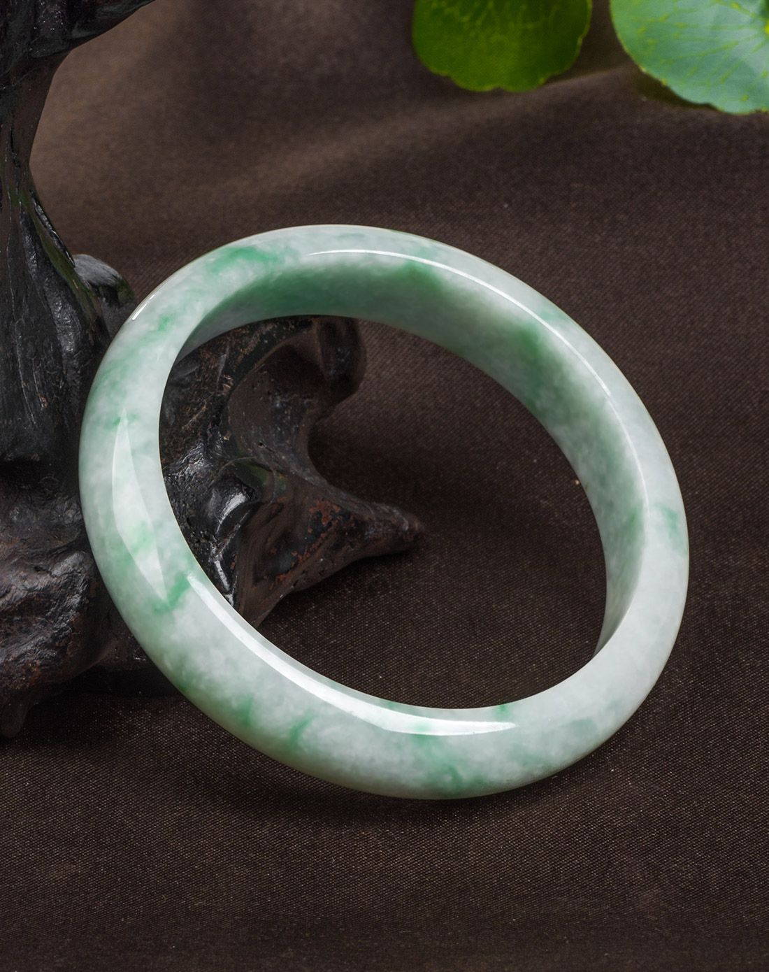 紫气东来 宽边冰糯种水润飘翡绿翡翠手镯