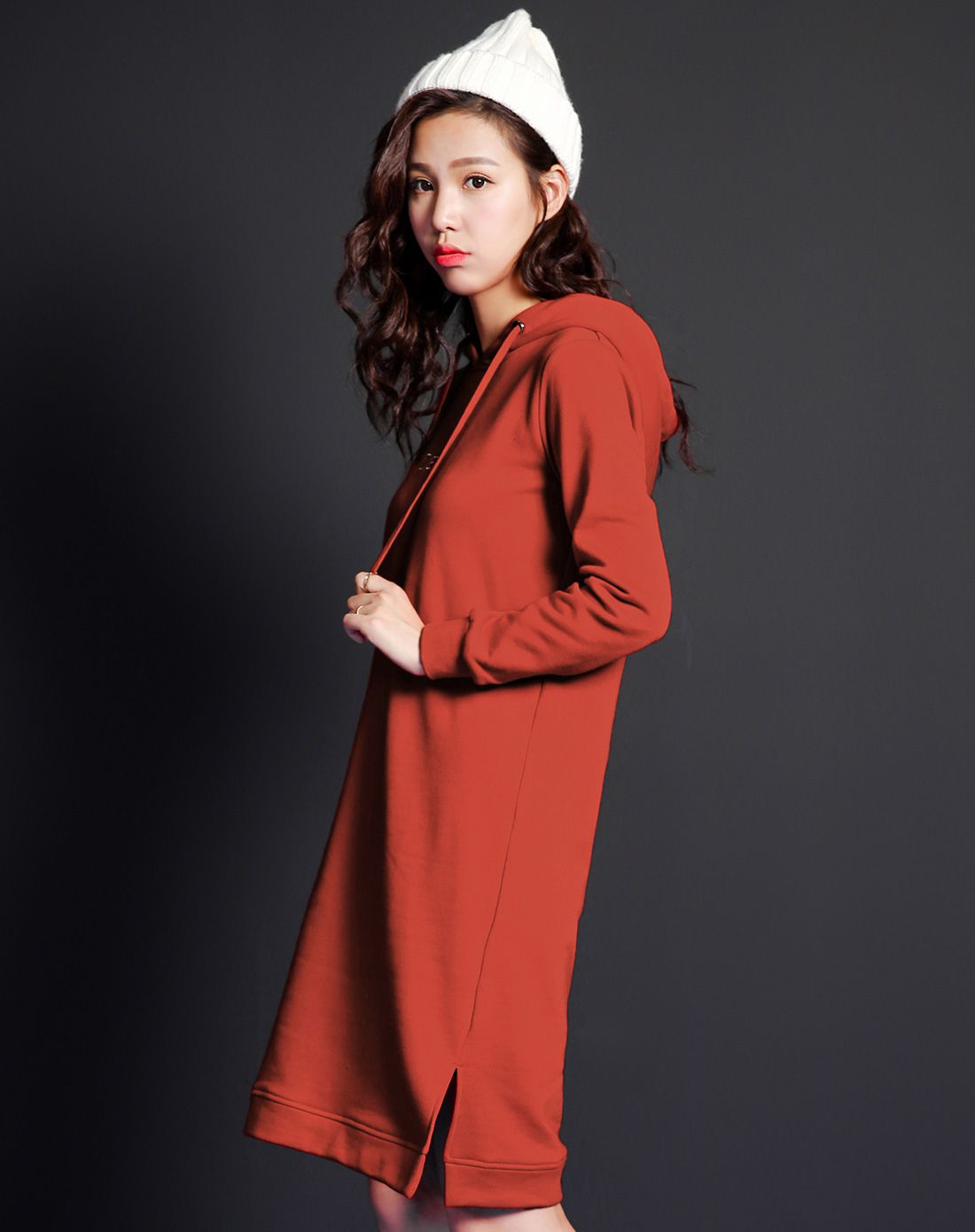 砖红色 直筒连帽减龄连衣裙