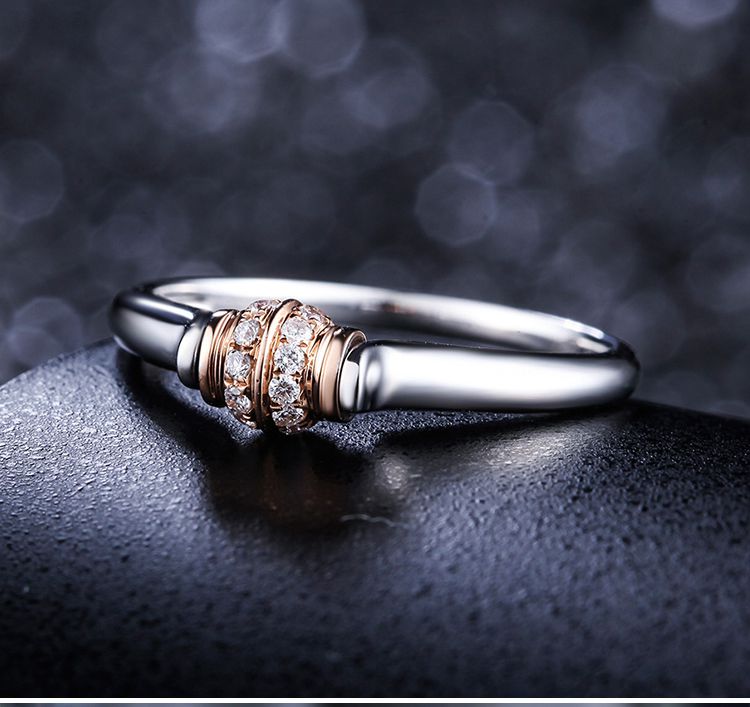 周六福 双色18k金转运珠钻戒