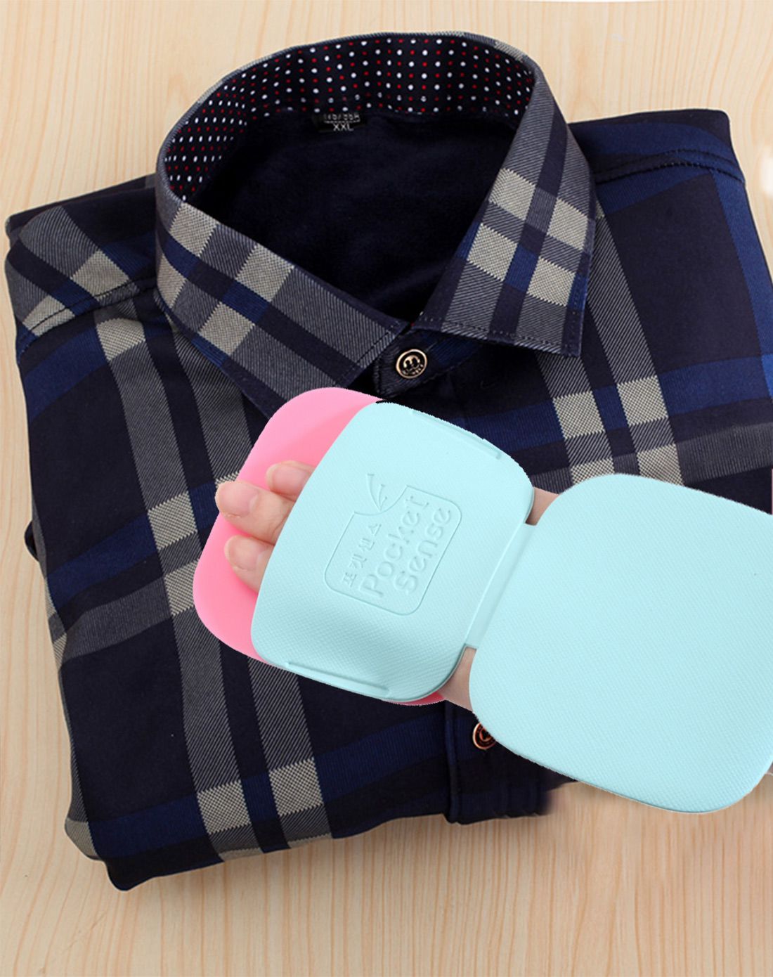 韩国原装 便携式衣物除尘粘毛贴