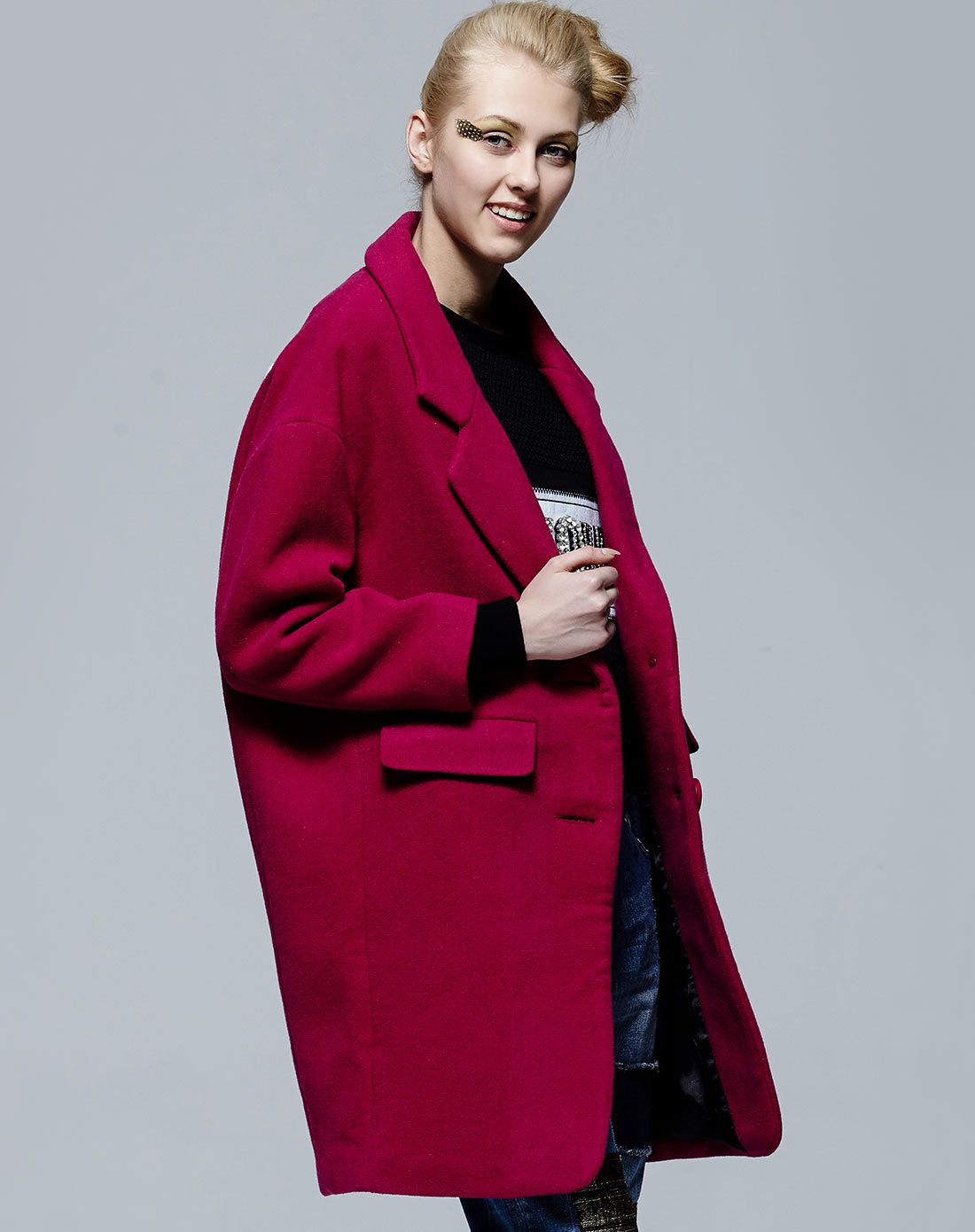 翻领中长款休闲大衣紫红色