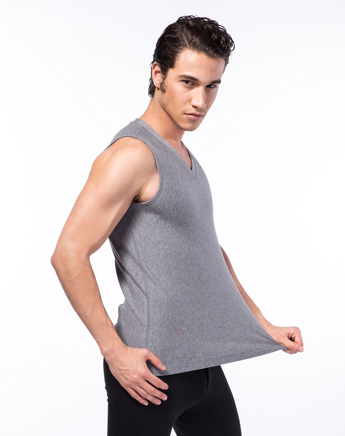 麻灰色男士热力绒v领背心