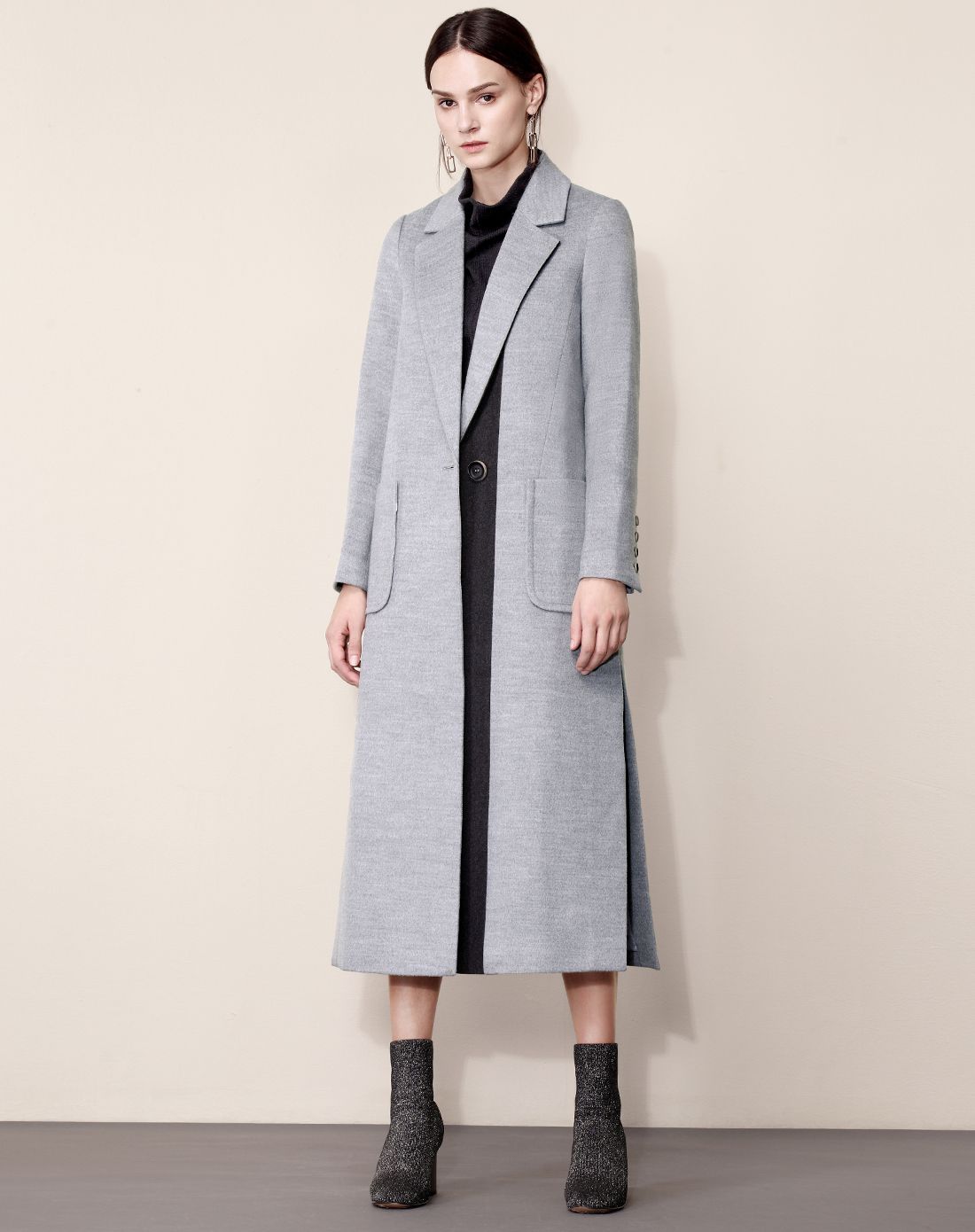 落肩拼色侧开叉顺毛呢中长款大衣