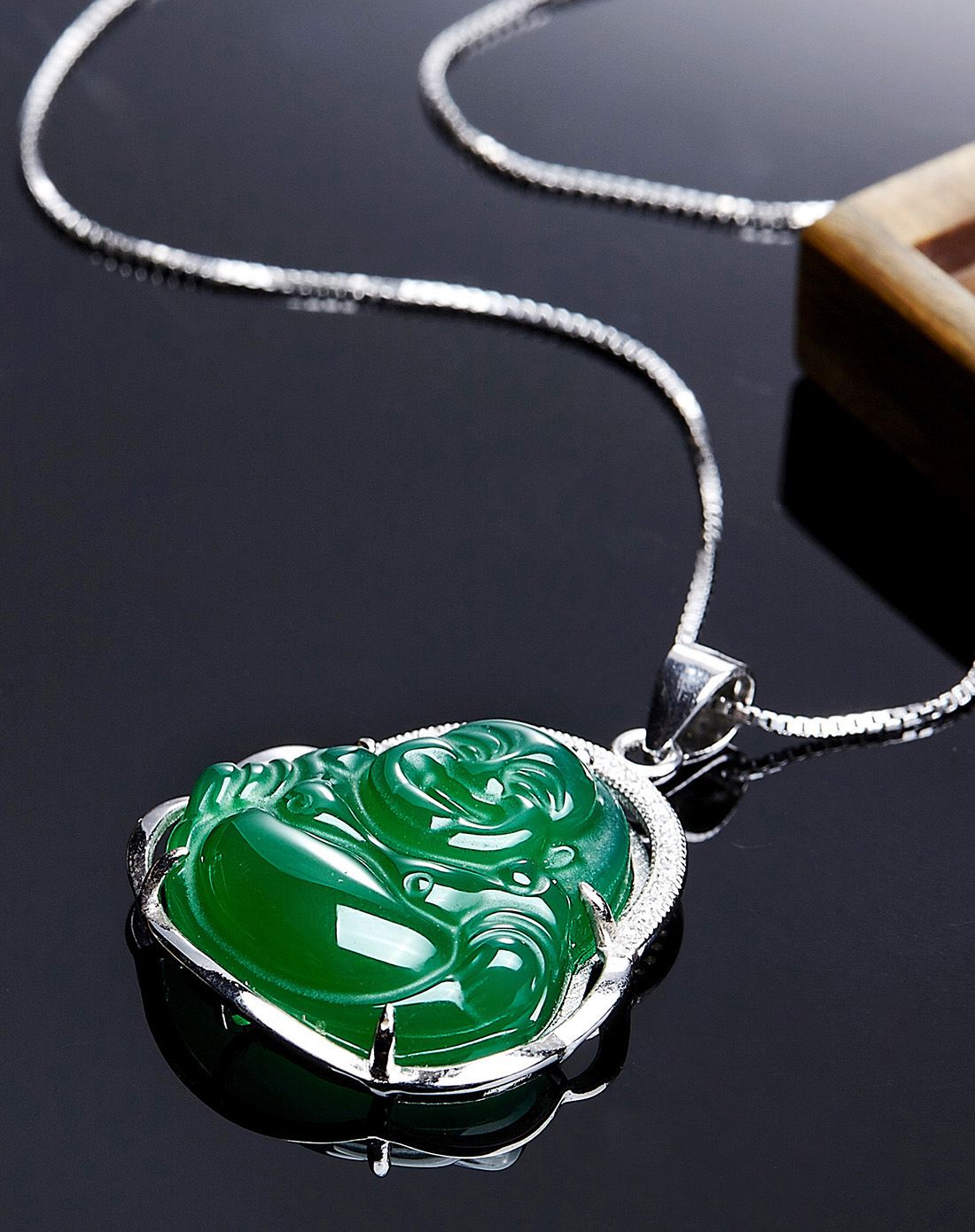 uve s925银镶绿玉髓佛公吊坠