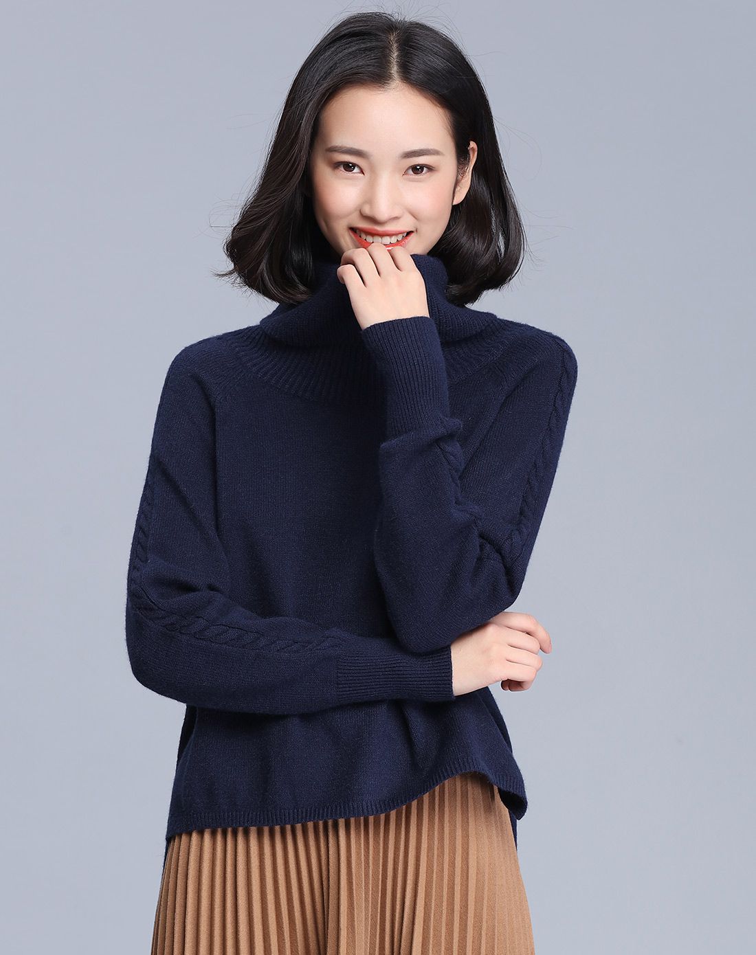 时尚高领插肩袖针织衫