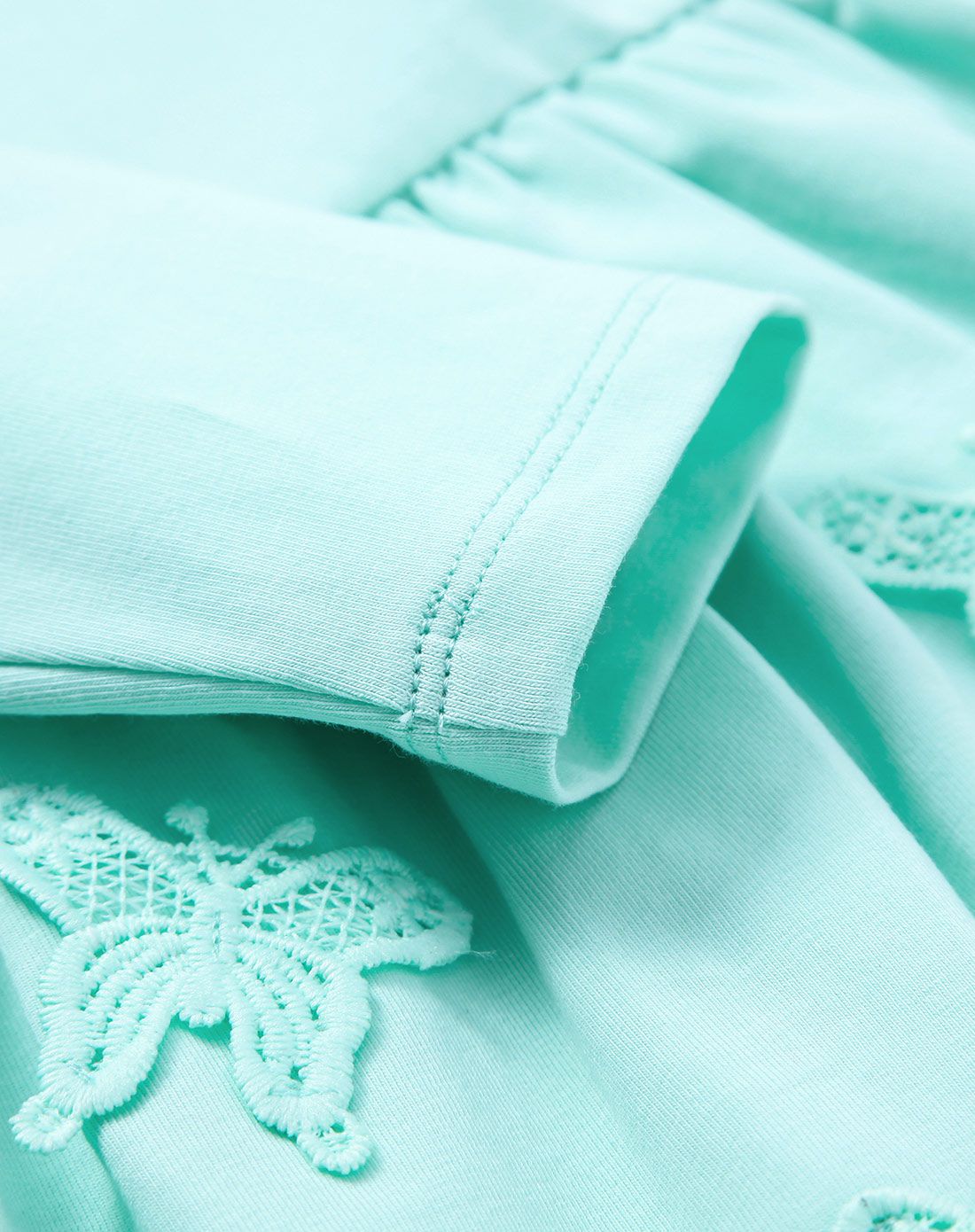 女童刺绣蝴蝶褶皱连衣裙浅蓝绿