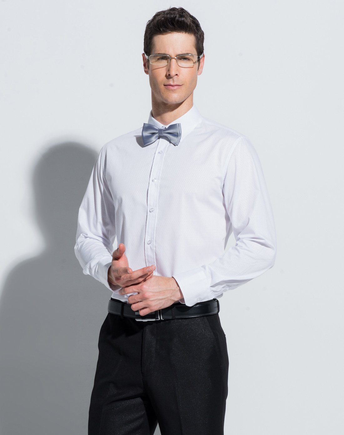 尖领简约时尚长袖正装衬衫白色