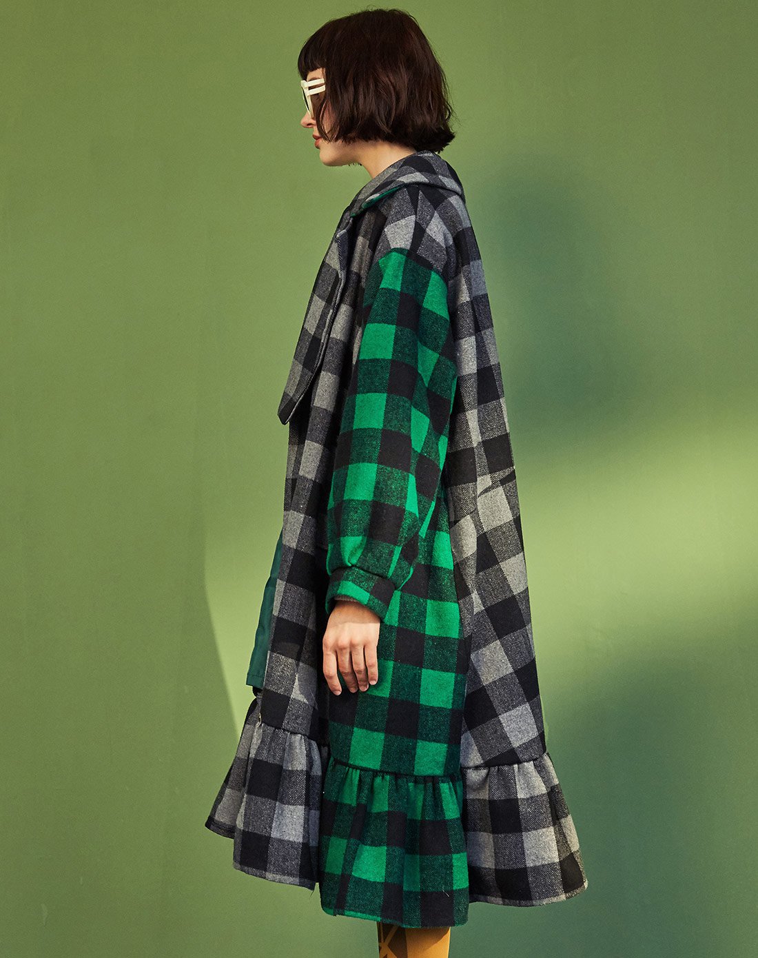 格子荷叶边长款毛呢大衣绿色