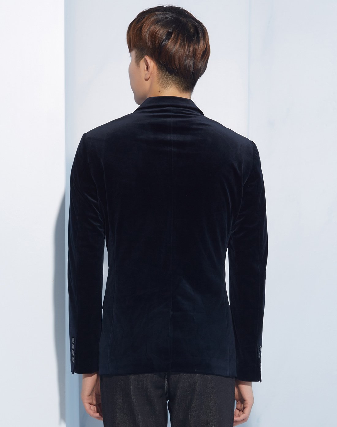 奢华绒面纯色小西装领单西黑蓝