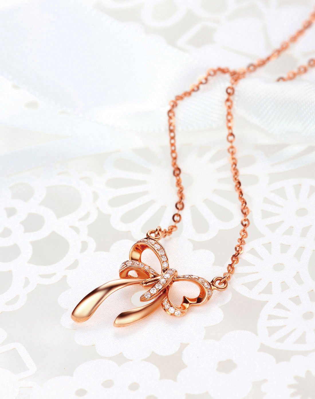 佐卡伊 蝴蝶结 玫瑰18k金钻石项链