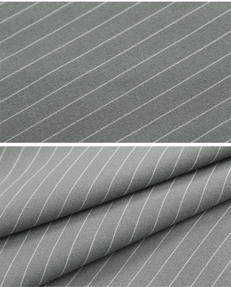 灰底白条不规则收腰背带连衣裙