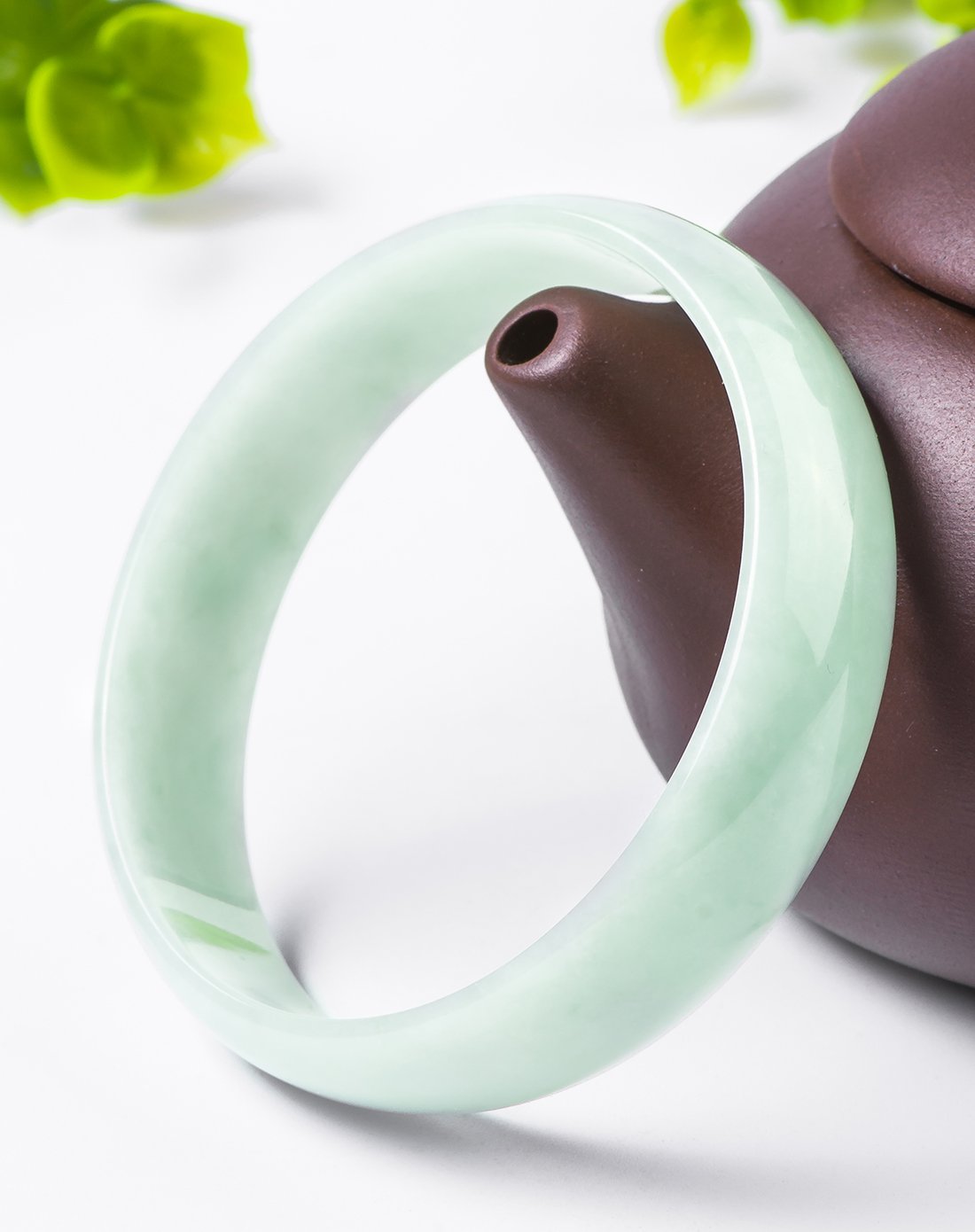 紫气东来 天然冰糯种莹润翡翠飘浅翠绿手镯(中福款)