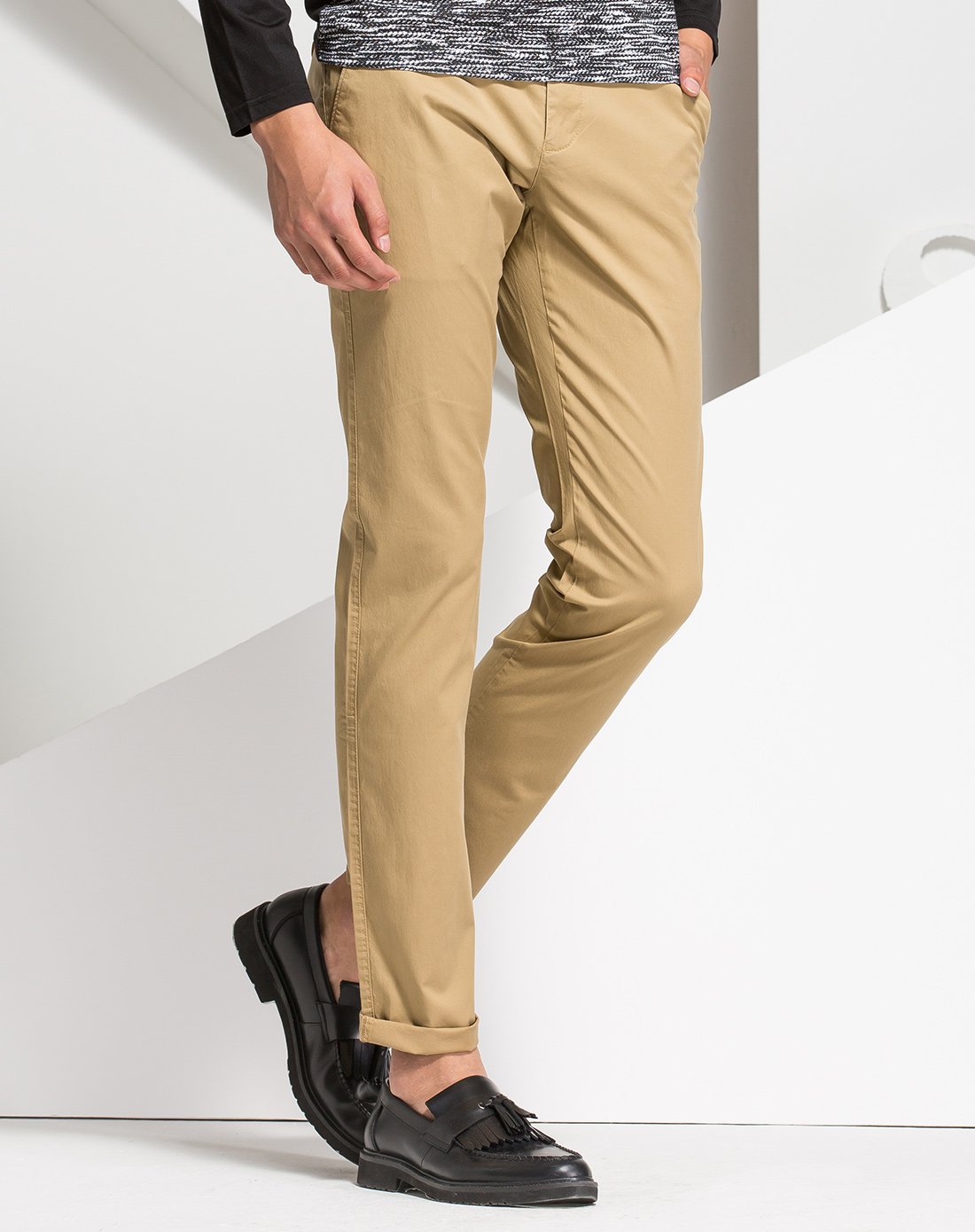 莱赛尔纤维棉舒适直筒休闲裤卡其