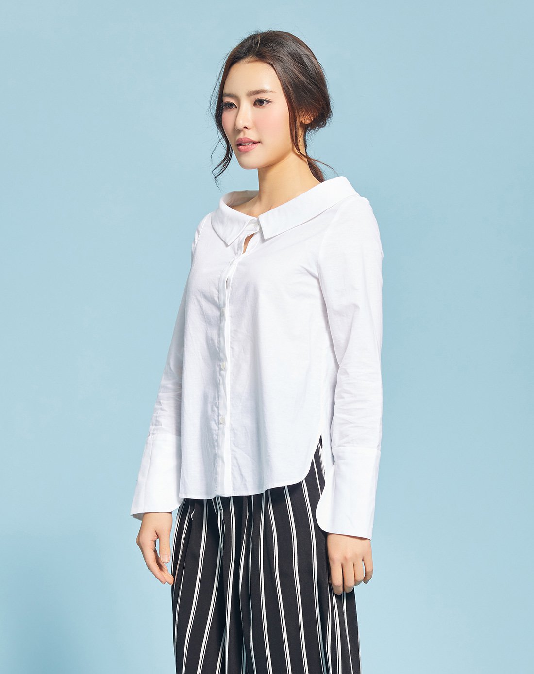 简约纯色大v领衬衫白色