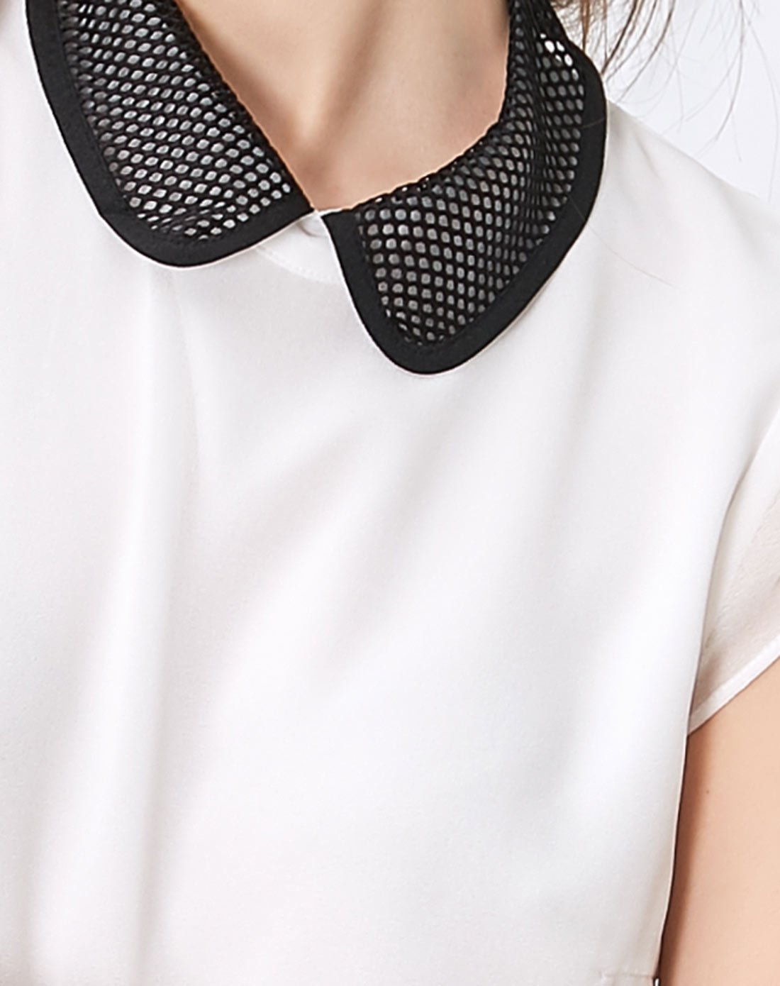 白色减龄撞色网布翻领雪纺百搭盖袖上衣