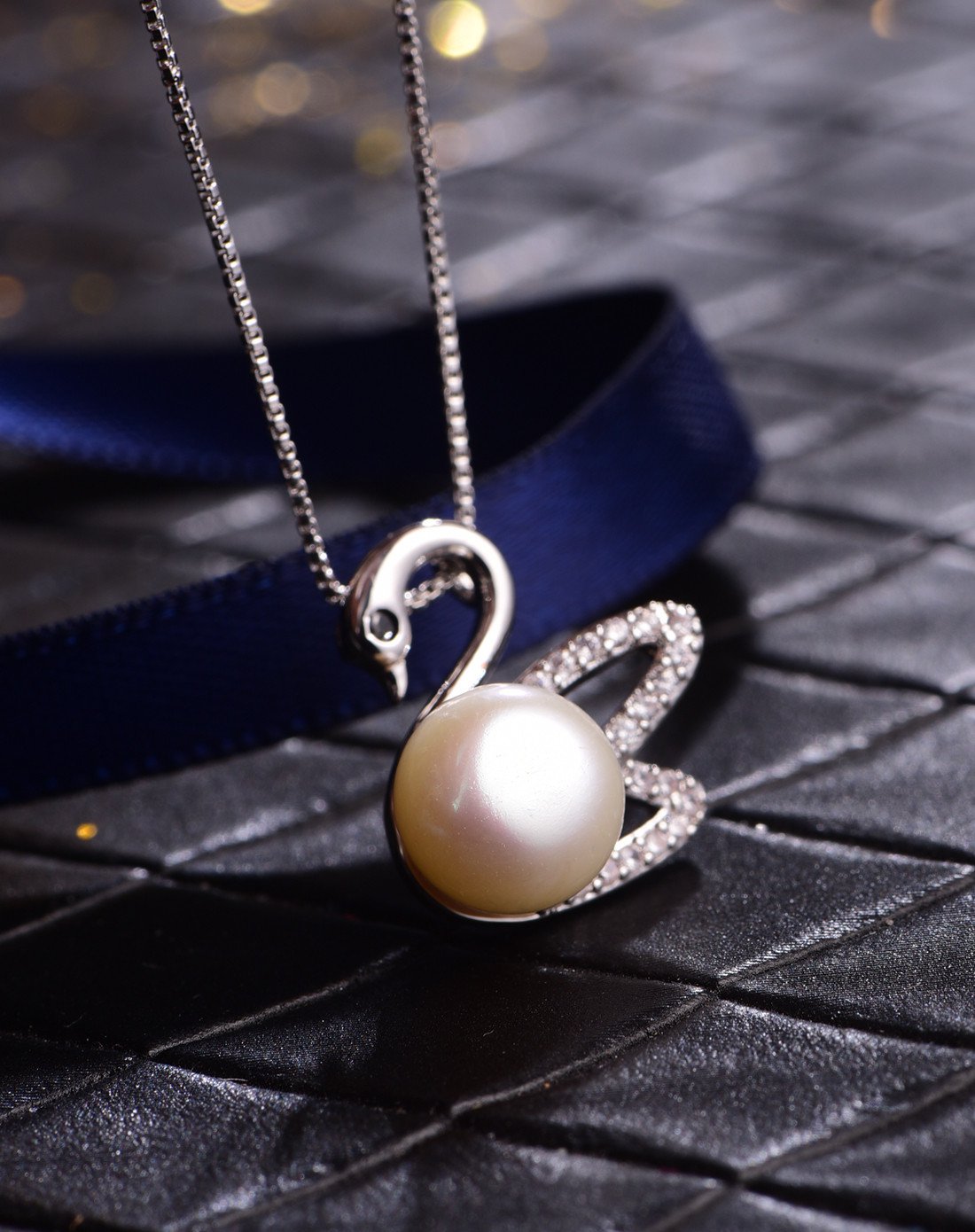 优雅白天鹅时尚项链