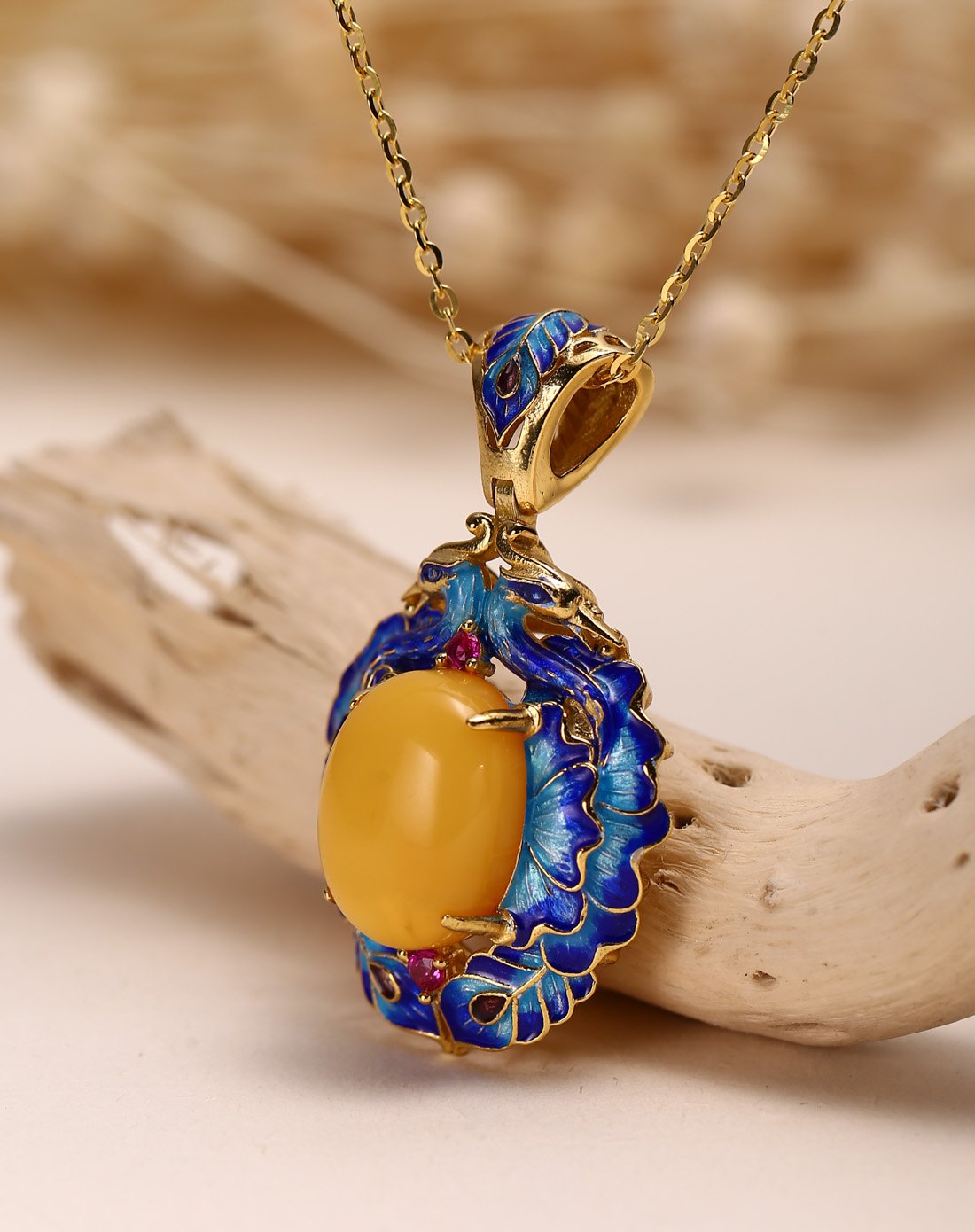 hwsa 赵薇代言-孔雀传蜜蜡镶嵌吊坠附证书