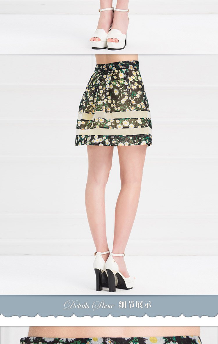小碎花百搭短裙