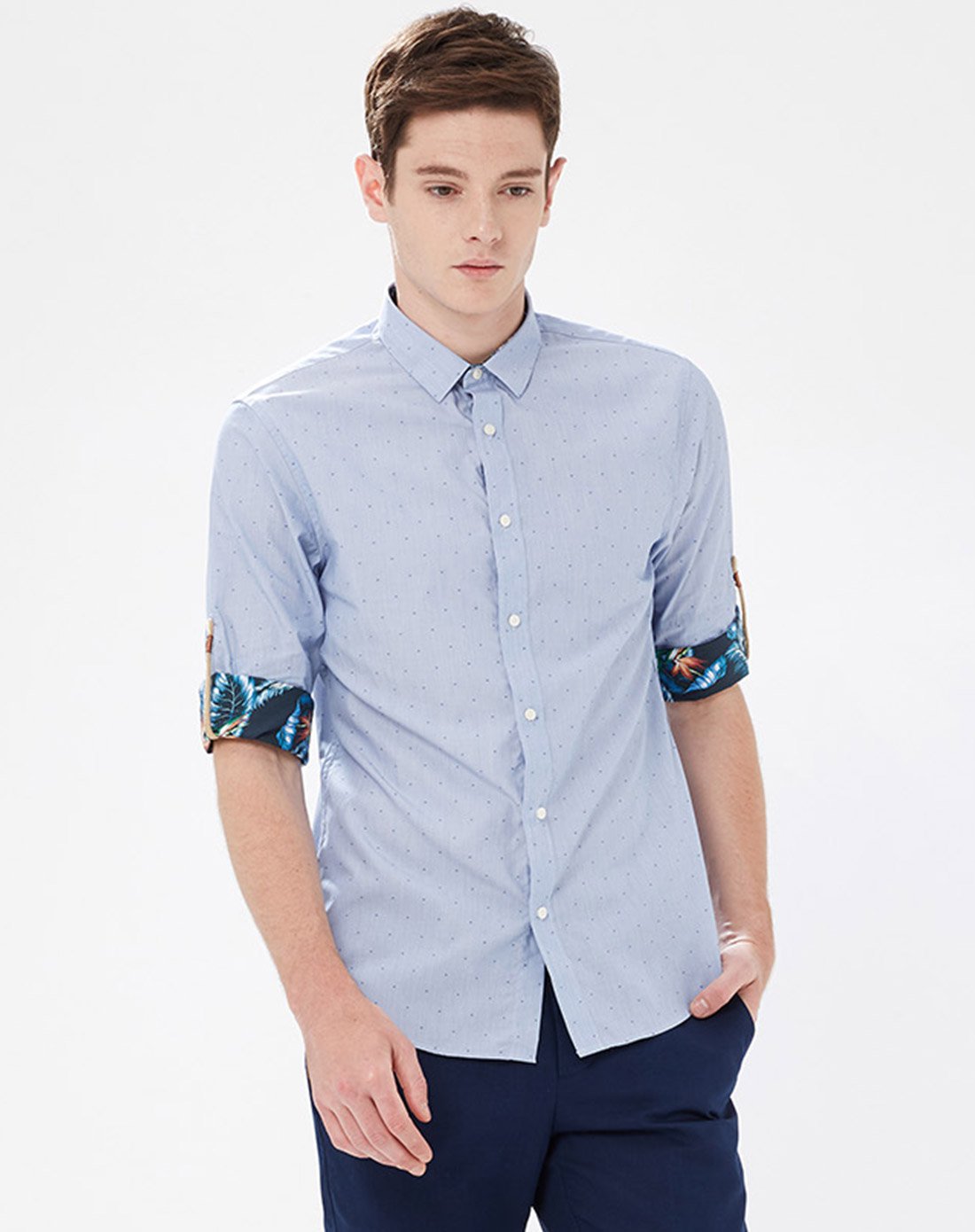 男印花卷袖衬衫浅蓝组