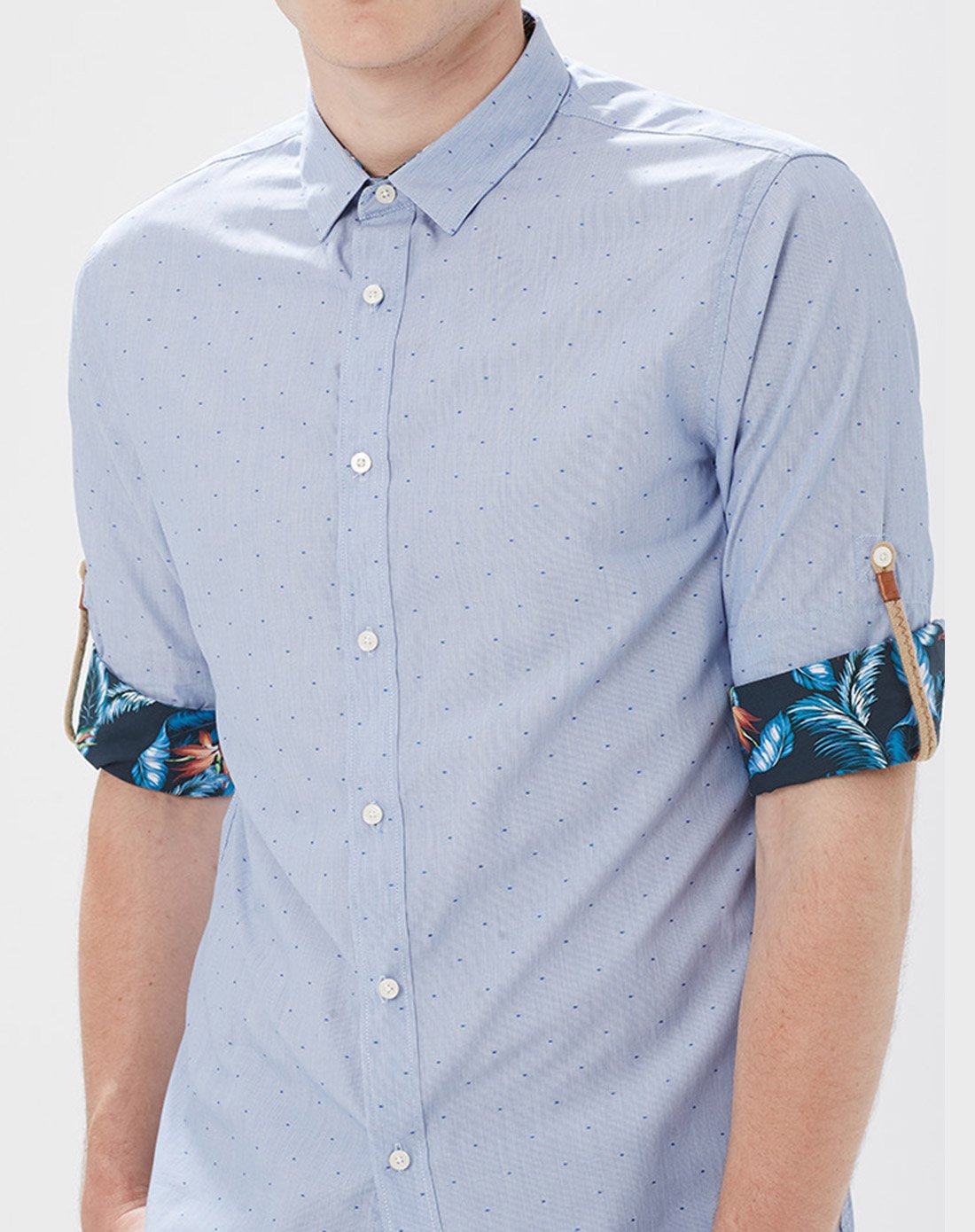 男印花卷袖衬衫浅蓝组