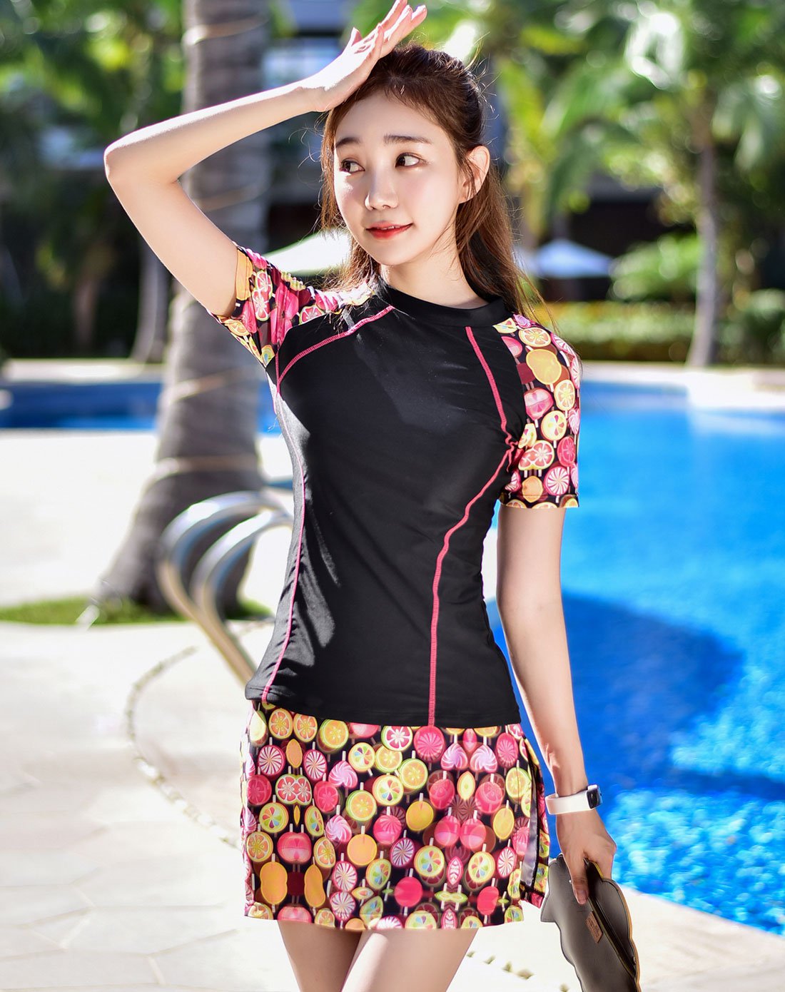 朵彩docare时尚泳装专场运动时尚 女士分体泳衣两件套 小胸聚拢蓝底