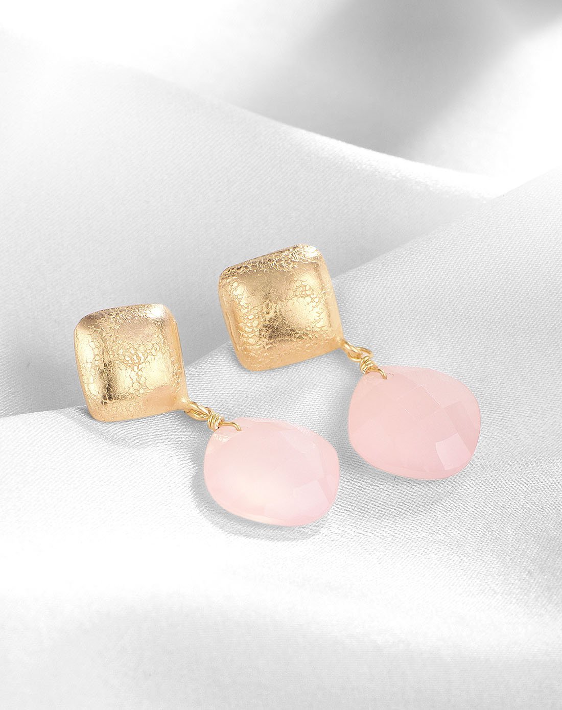 piara925银镀金天然粉玉髓耳环