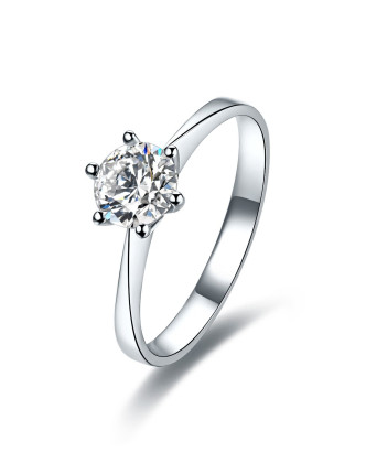 千禧之星18k金经典单钻六爪钻戒