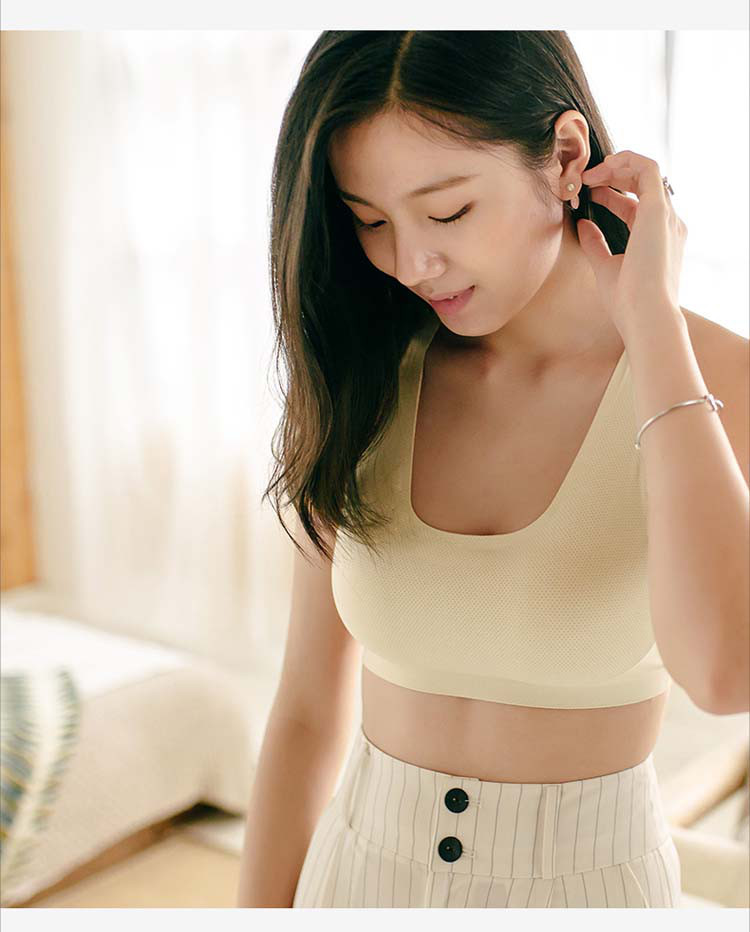 可拆卸插片式全罩杯蕾丝美背抹胸