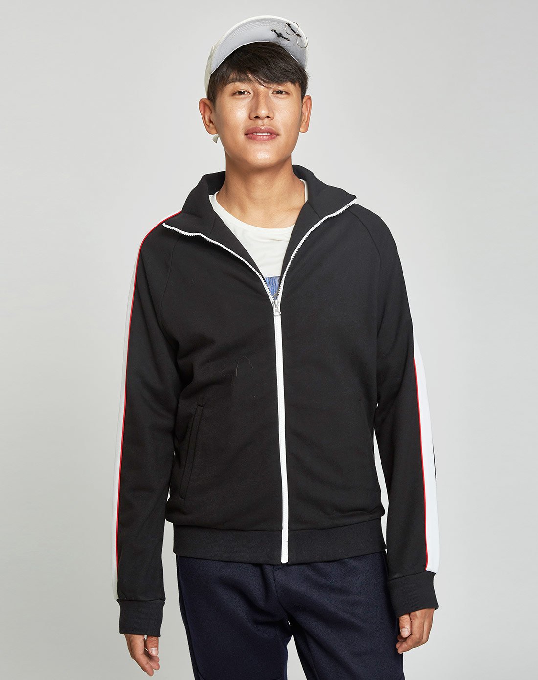 秋装新款时尚运动休闲风开衫男士卫衣