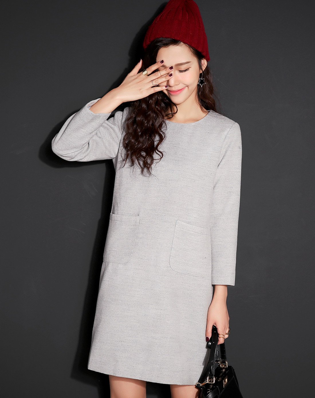 深灰h型宽松短款连衣裙