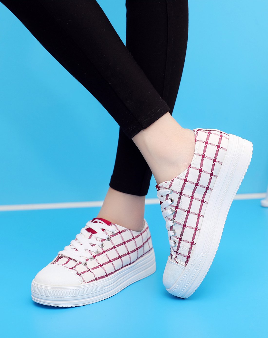 女款低帮帆布鞋轻便格子休闲鞋平底女鞋